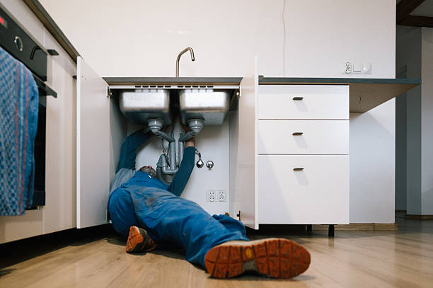 Professional Plumbing technician working in Edinburgh, IN